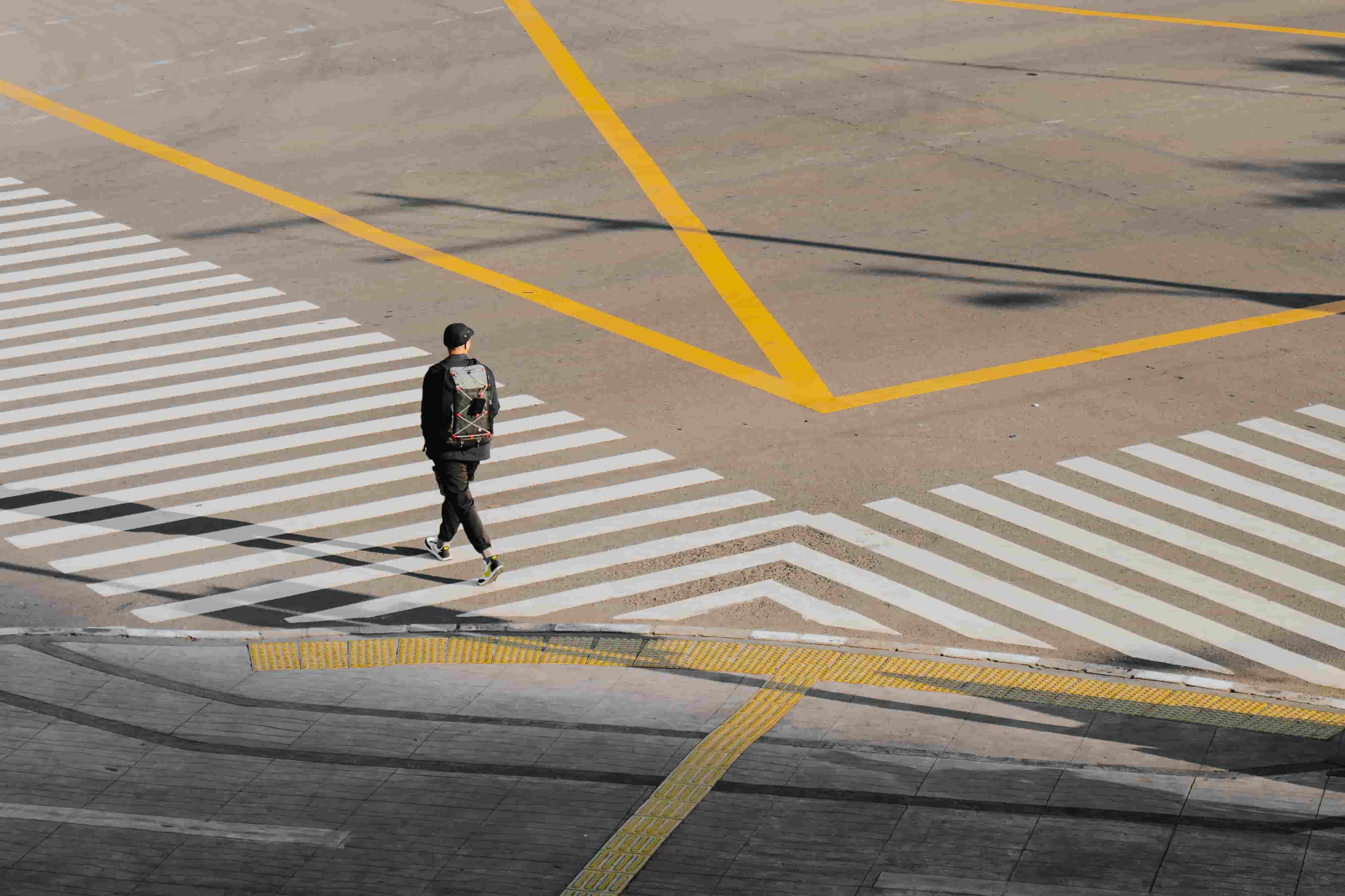 Solo Trip Aman dan Nyaman Dengan Tas Bodypack