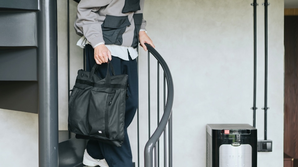 Berangkat Kerja Penuh Gaya! Rekomendasi Tas Laptop Bodypack untuk Kerja