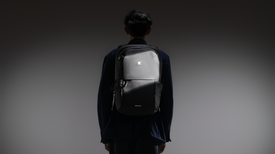 Produktivitas Maksimal di Mana Saja Dengan Tas Laptop Bodypack!