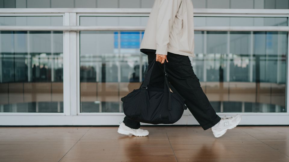 10 Rekomendasi Tas Travel Bodypack untuk Ke Luar Negeri!