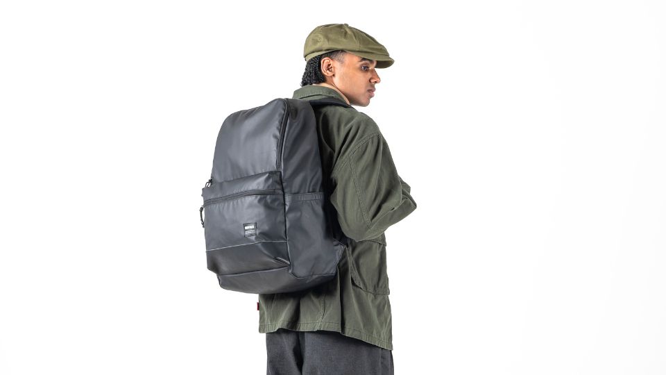 Tas Kuliah Multifungsi yang Wajib Dimiliki Mahasiswa