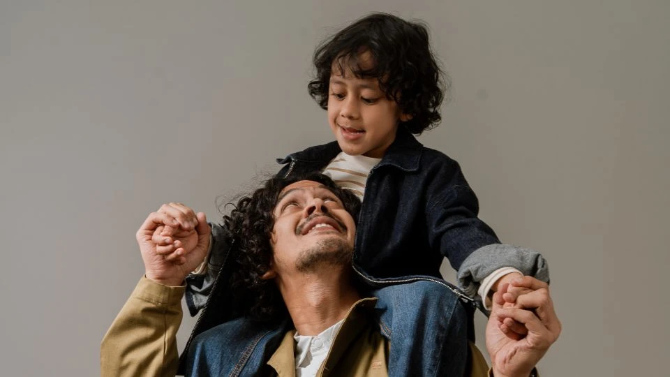 Cemas Menghadapi Lingkungan Baru? Ini Cara Membantu Anak Adaptasi di Sekolah Baru