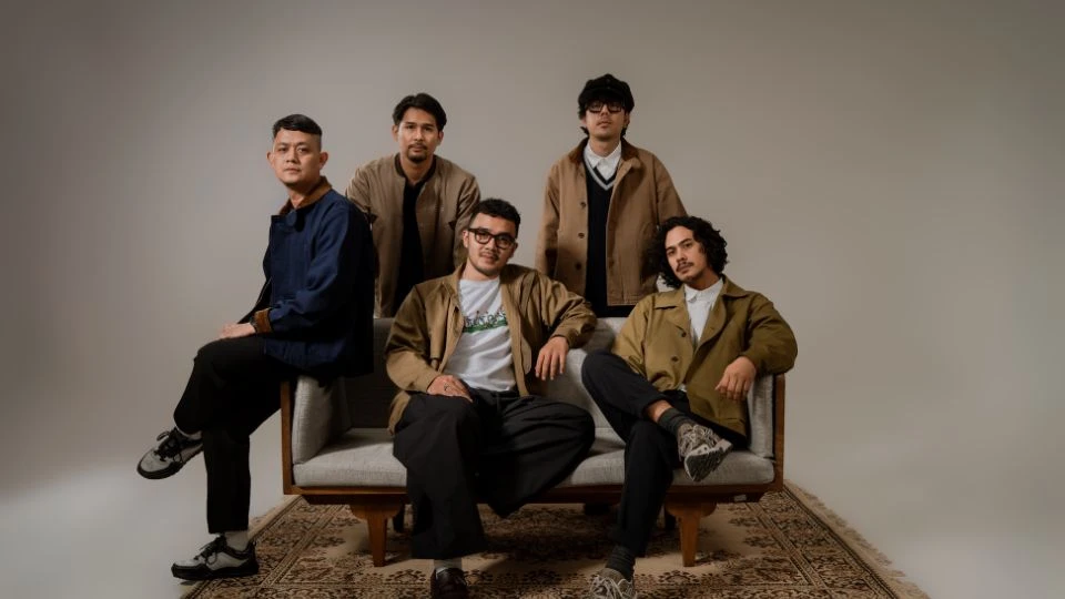 These 5 Bodypack Jackets Will Elevate Your Stylish Work Outfit