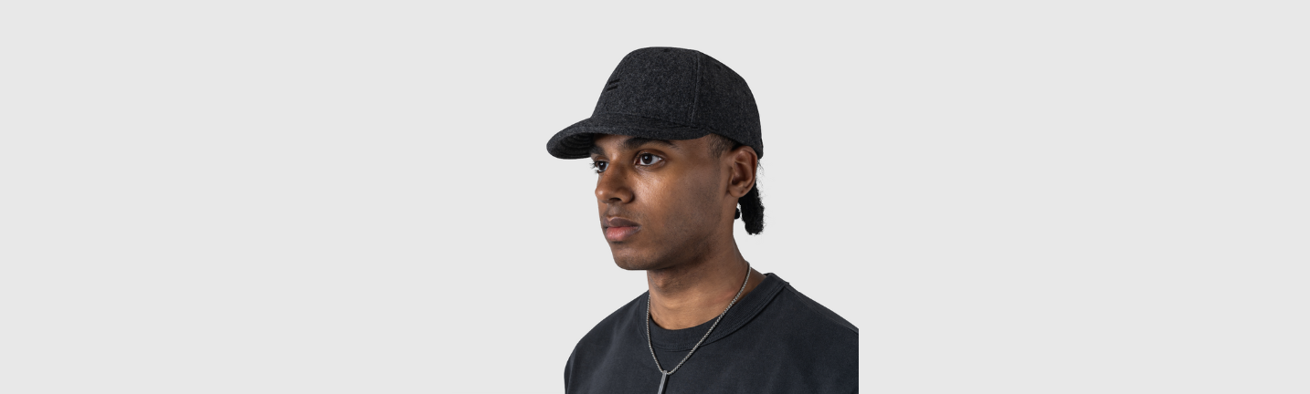 SPURCE Wool Baseball Cap vs. The Rest: Mengapa Pilihan Sejati Pecinta Fashion Jatuh pada Bodypack