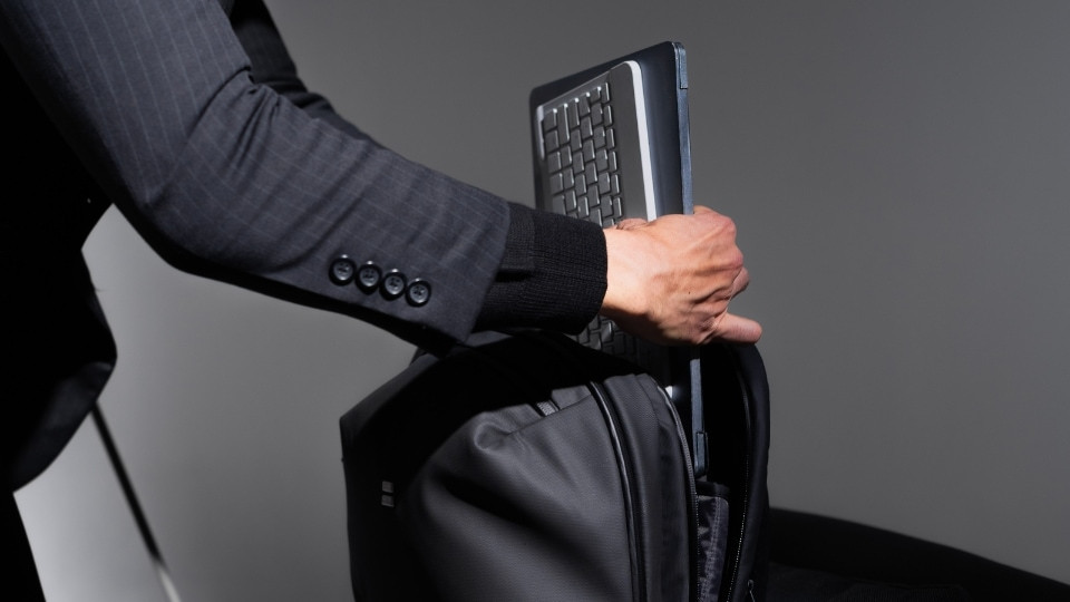 Extra Safe for Your Laptop with Bodypack Bags
